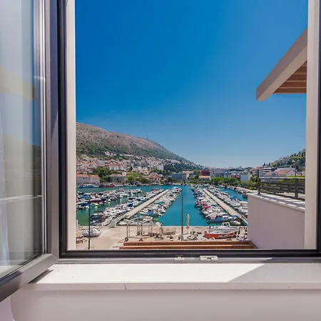 Dlc Deluxe Penthouse With Terrace & Sea View アパート *